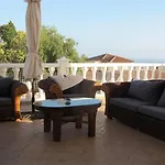 Beautiful With Private Pool Villa