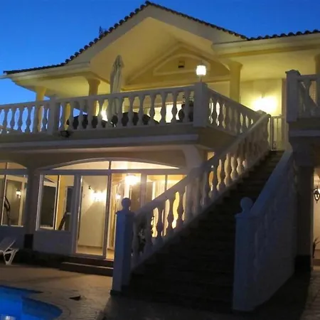 Villa Beautiful In The South