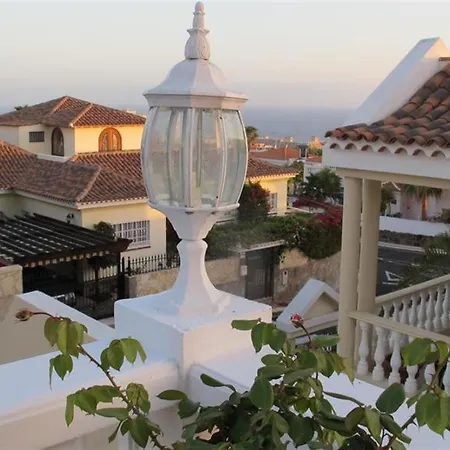Beautiful With Private Pool Costa Adeje (Tenerife)